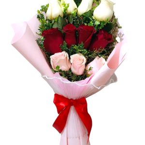 RAMO EN ESCALA MIX DE ROSAS